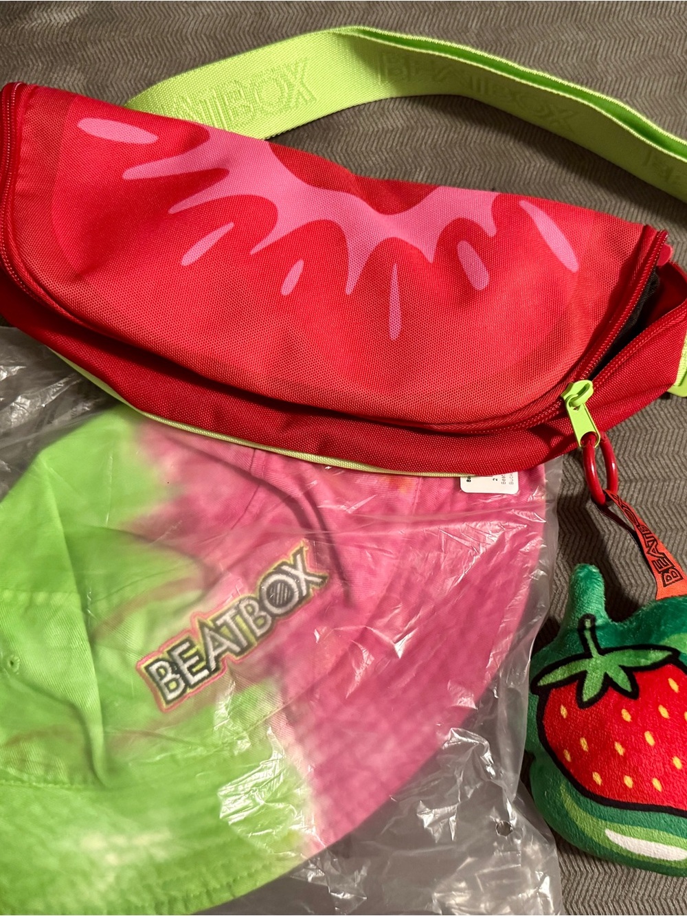BeatBox Strawberry Kiwi Sling Bag
Fanny Pack With Bucket Hat & Keychain